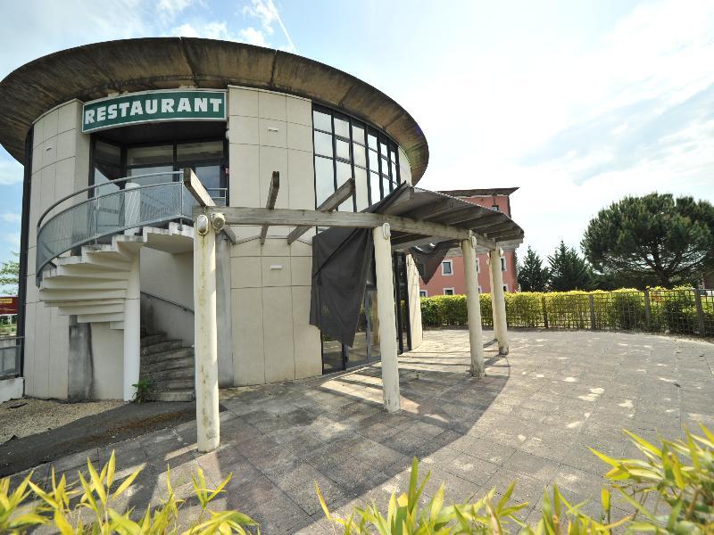 Hotel & Residence Site Du Futuroscope Jaunay-Clan Ngoại thất bức ảnh